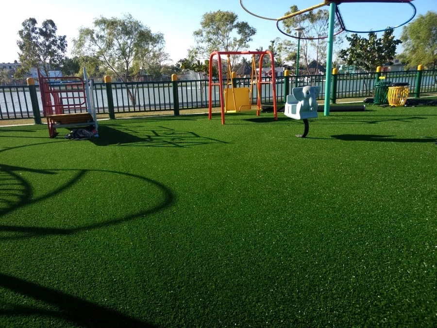 Parque Bicentenario Madero Tamaulipas — PlayZone Grass pasto de colores